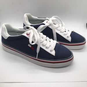 tommy hilfiger felipe sneaker